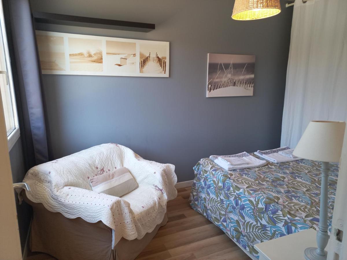 "L'Hippocampe", Climatise, 60 M2 , 2 Chambres, Tres Calme, Plage Des Sablettes Et Commerces A 3 Minutes A Pied, Wifi, Parking Gratuit, Lit King Size La Seyne-sur-Mer Exteriör bild
