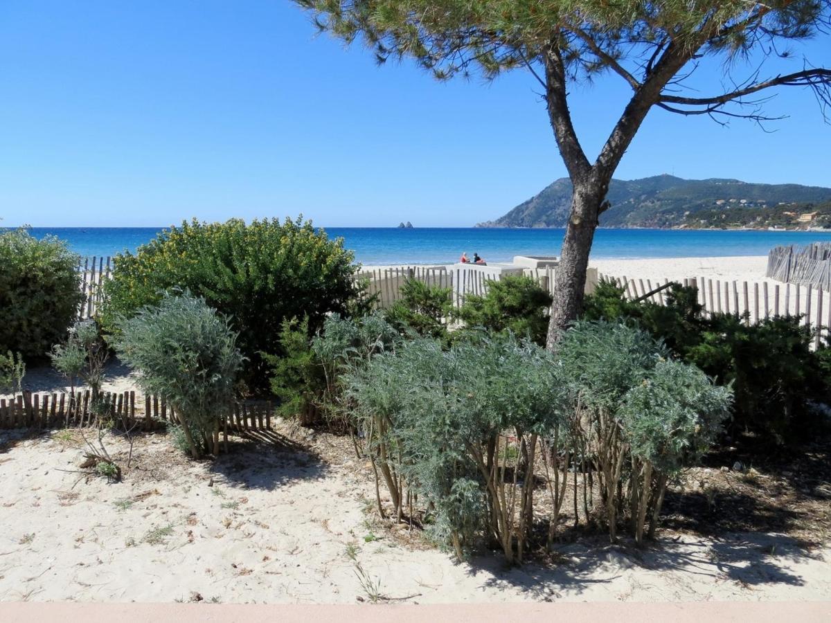 "L'Hippocampe", Climatise, 60 M2 , 2 Chambres, Tres Calme, Plage Des Sablettes Et Commerces A 3 Minutes A Pied, Wifi, Parking Gratuit, Lit King Size La Seyne-sur-Mer Exteriör bild